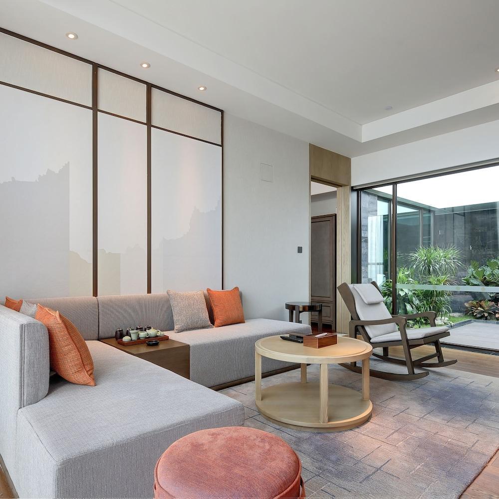 Dongguan Dongcheng International Hotel - Free Shuttle Buses For Executive Room Guests During Canton Fair المظهر الخارجي الصورة
