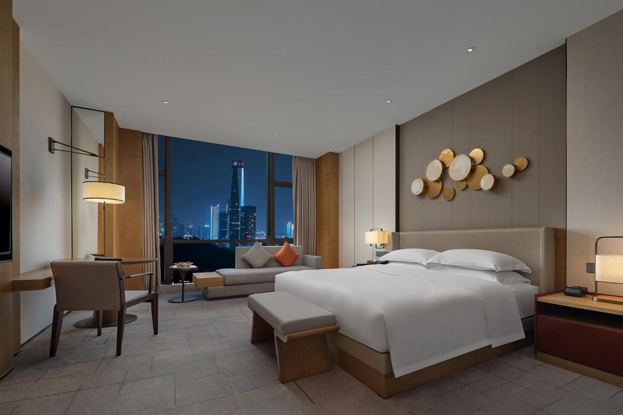 Dongguan Dongcheng International Hotel - Free Shuttle Buses For Executive Room Guests During Canton Fair المظهر الخارجي الصورة
