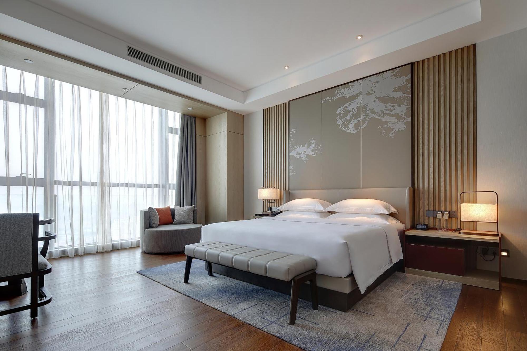Dongguan Dongcheng International Hotel - Free Shuttle Buses For Executive Room Guests During Canton Fair المظهر الخارجي الصورة