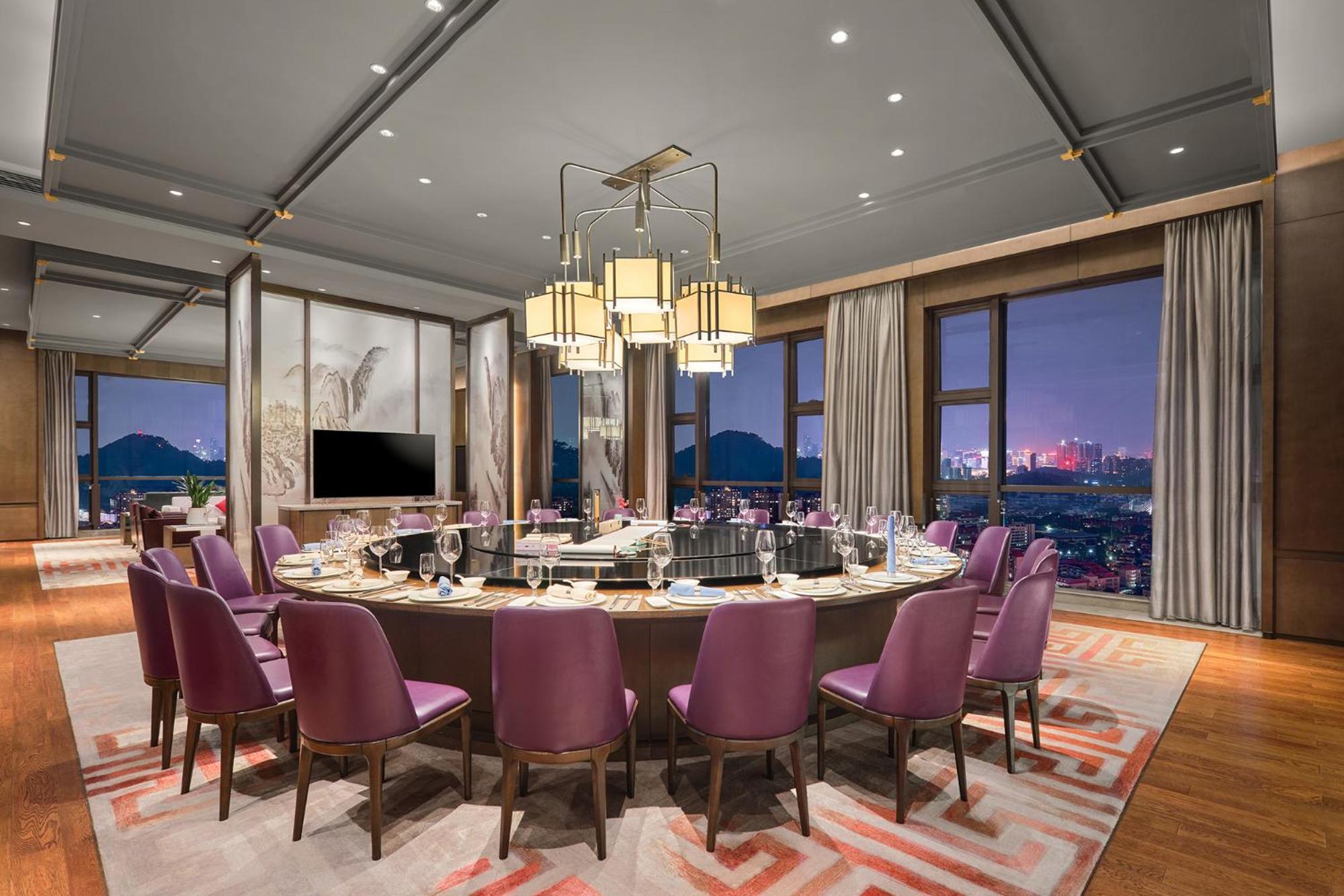 Dongguan Dongcheng International Hotel - Free Shuttle Buses For Executive Room Guests During Canton Fair المظهر الخارجي الصورة